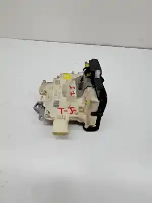 Peça sobressalente para automóvel em segunda mão fechadura da porta traseira esquerda por audi a3 (8p1) 2.0 tdi 16v referências oem iam 4f0839015  