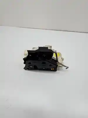 Peça sobressalente para automóvel em segunda mão fechadura da porta traseira esquerda por audi a3 (8p1) 2.0 tdi 16v referências oem iam 4f0839015  