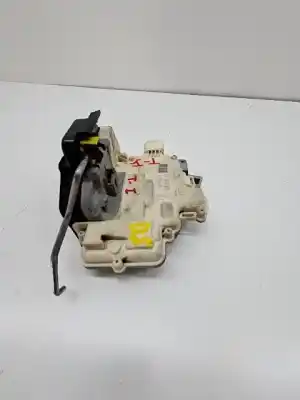 Peça sobressalente para automóvel em segunda mão fechadura da porta traseira esquerda por audi a3 (8p1) 2.0 tdi 16v referências oem iam 4f0839015  