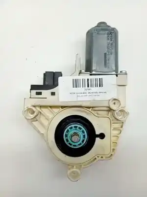 Pezzo di ricambio per auto di seconda mano Motore Alzacristalli Anteriore Destro per AUDI A6 AVANT (4F5) A6 AVANT Riferimenti OEM IAM 4F0959802D  