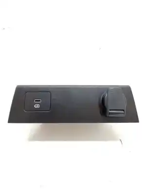 Peça sobressalente para automóvel em segunda mão conector usb por dacia sandero 1.0 tce cat bivalent. gasolina / gpl referências oem iam 682649197r