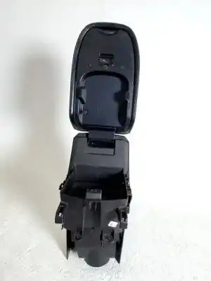 Автозапчастина б/у  для FORD KUGA (CBV)  Посилання на OEM IAM 2128160  AM51R043B63CU35B8