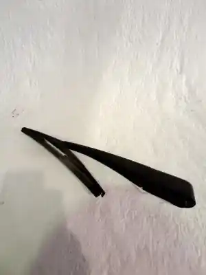 Second-hand car spare part REAR WINDSHIELD WIPER ARM for KIA SPORTAGE III (SL)  OEM IAM references 988111H000  