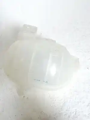 Second-hand car spare part coolant expansion tank for ford mustang mach-e mach-e select rwd oem iam references 2722493  pj938a080ab