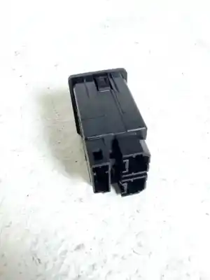 Peça sobressalente para automóvel em segunda mão conector usb por ford mustang mach-e mach-e select rwd referências oem iam 2813366  ml3t14f014ac - ml3t14f014ad