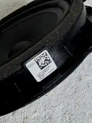 Peça sobressalente para automóvel em segunda mão Colunas De Som por FORD MUSTANG MACH-E Mach-E Select RWD Referências OEM IAM 2476727  LJ8T18808BA