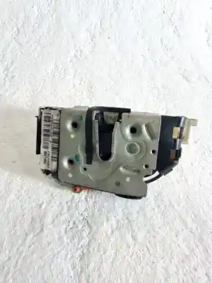 Second-hand car spare part left front door lock for chrysler sebring (jr) 2.0 oem iam references 4589421aa  
