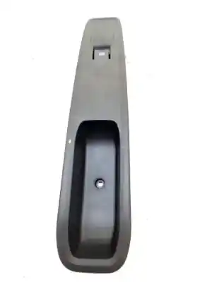Peça sobressalente para automóvel em segunda mão botão / interruptor elevador vidro dianteiro direito por dacia sandero 1.0 tce cat bivalent. gasolina / gpl referências oem iam 254118439r