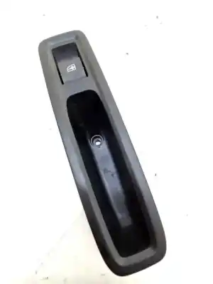 Peça sobressalente para automóvel em segunda mão botão / interruptor elevador vidro traseiro esquerdo por dacia sandero 1.0 tce cat bivalent. gasolina / gpl referências oem iam 829600971r