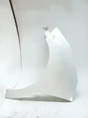 Tweedehands auto-onderdeel LINKER VOOR SPATBORD voor CITROEN C3 II (SC_)  OEM IAM-referenties 7840X7  