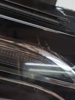 Pièce détachée automobile d'occasion feu droit pour mg ehs * références oem iam 10831602  