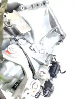 Pezzo di ricambio per auto di seconda mano riduttore per mazda mazda 6 mazda 6 2.2 cdti riferimenti oem iam d60503000  