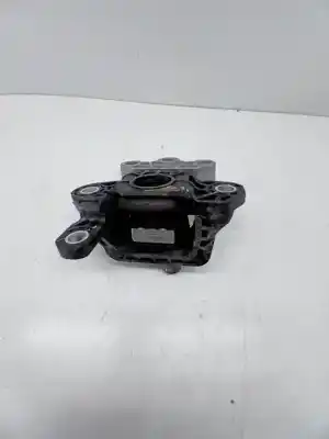 Second-hand car spare part engine support for fiat 500e (332_) elektro 3+1 (fa1) oem iam references 00521847990  52184799