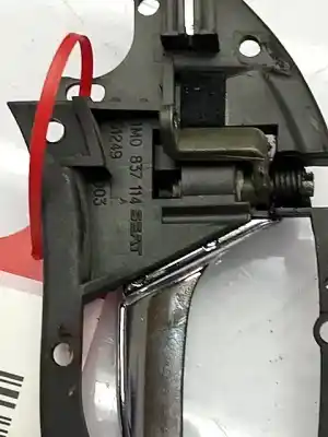 Second-hand car spare part interior left side handle for seat toledo (1m2) * oem iam references 1m0837113d  