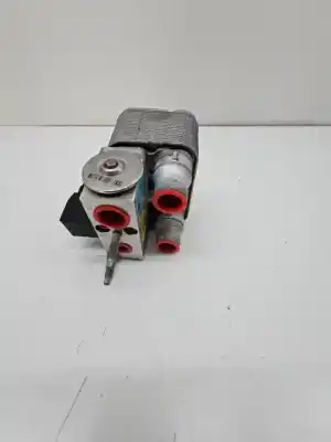 Peça sobressalente para automóvel em segunda mão depósito de expansão por opel corsa f corsa-e (68) referências oem iam 9831600480