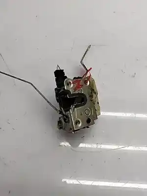 Peça sobressalente para automóvel em segunda mão FECHADURA DA PORTA DIANTEIRA ESQUERDA por DACIA DOKKER MONOSPACE (KE_)  Referências OEM IAM 825021093R  