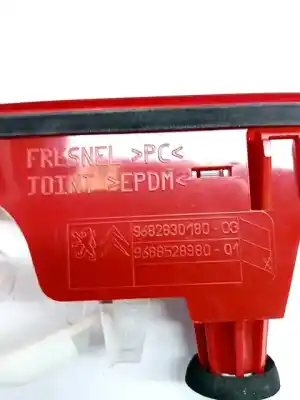 Peça sobressalente para automóvel em segunda mão farolim de travão central por opel combo e tour / life (k9) 1.5 referências oem iam 9682830180