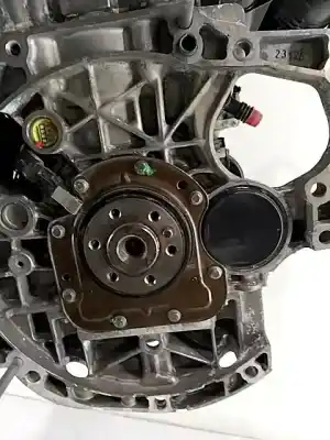 Second-hand car spare part complete engine for opel corsa e (x15) 1.4 turbo (08, 68) oem iam references hn05  1654508280