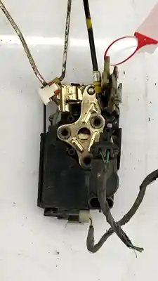 Second-hand car spare part LEFT FRONT DOOR LOCK for SSANGYONG REXTON / REXTON II (GAB_)  OEM IAM references 7121008031  