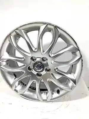 Pezzo di ricambio per auto di seconda mano cerchione in lega per volvo c30 (533) 2.0 d riferimenti oem iam 30647837