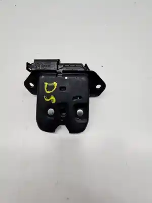 Tweedehands auto-onderdeel kofferbak / poortsluiting voor dacia sandero 1.0 tce cat bivalent. gasolina / gpl oem iam-referenties 905030754r