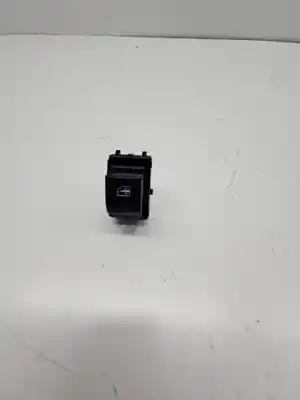 Peça sobressalente para automóvel em segunda mão Botão / Interruptor Elevador Vidro Dianteiro Direito por DACIA SANDERO 1.0 TCE CAT bivalent. Gasolina / GPL Referências OEM IAM 254118439R  