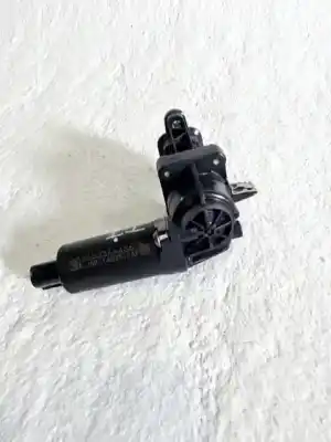 Peça sobressalente para automóvel em segunda mão fechadura da porta traseira esquerda por ford mustang mach-e mach-e select rwd referências oem iam 2717146  lj8b14b351af