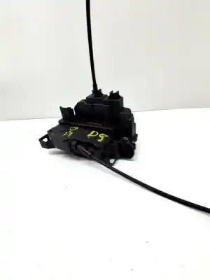 Second-hand car spare part left front door lock for renault clio iii d4f d7 oem iam references 8200300123