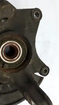 Second-hand car spare part front right knuckle for dacia duster dhd2 oem iam references 8200881829  