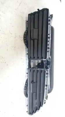 Peça sobressalente para automóvel em segunda mão GRELHA DE VENTILAÇÃO TABLIER por VOLKSWAGEN TIGUAN (AD1) CUVC Referências OEM IAM 5NB819728  