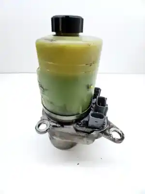 Second-hand car spare part STEERING PUMP for FORD FOCUS BERLINA (CAP) KKDA OEM IAM references 1545071  