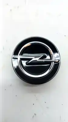 İkinci el araba yedek parçası AMBLEM için OPEL CORSA F CORSA-E (68) OEM IAM referansları 98503686XK  