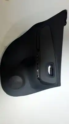 Pièce détachée automobile d'occasion GARNITURE DE PORTE ARRIERE GAUCHE pour TOYOTA YARIS NSP130L 1.3 HYBRID 99 CV Références OEM IAM 6711452210  