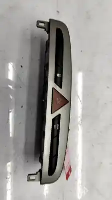 Pièce détachée automobile d'occasion BOUTON START/STOP pour PEUGEOT 308 9HZ(DV6TED4) Références OEM IAM 649015  