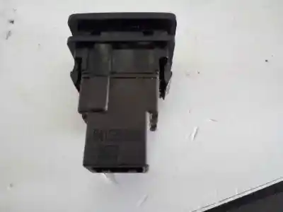 Second-hand car spare part switch for toyota auris (_e15_) 1.4 d-4d (nde150_) oem iam references 8415202080  