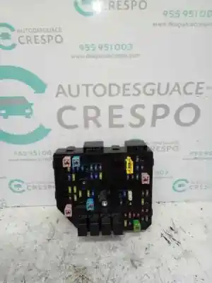 Second-hand car spare part fuse box unit for opel antara cosmo 4x4 oem iam references 95202016  