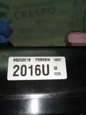 Second-hand car spare part fuse box unit for opel antara cosmo 4x4 oem iam references 95202016  