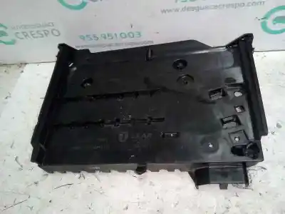 Peça sobressalente para automóvel em segunda mão caixa de fusíveis e relés por ford focus lim. (cb8) sport referências oem iam av6t14a067bc