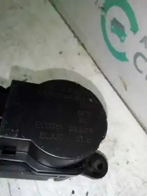 Pezzo di ricambio per auto di seconda mano MOTORE DI RISCALDAMENTO per FORD FOCUS LIM. (CB8)  Riferimenti OEM IAM AV6N19E616AA  