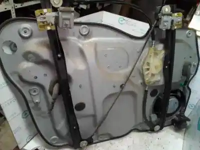 Автозапчастина б/у РЕГУЛЯТОР ПЕРЕДНЬОГО ПРАВОГО СКЛА для VOLKSWAGEN CADDY KA/KB (2K)  Посилання на OEM IAM 1T0837756  