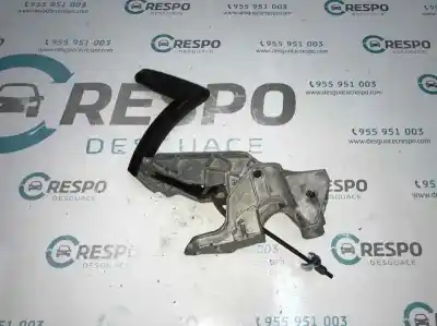 Second-hand car spare part handbrake lever for audi a3 (8p) 1.6 tdi ambiente oem iam references 8p0711303c   Second-hand car spare part handbrake lever for audi a3 (8p) 1.6 tdi ambiente oem iam references 8p0711303c
