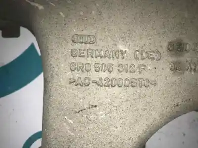 Peça sobressalente para automóvel em segunda mão braço de suspensão traseiro inferior direito por audi q5 (8r) 2.0 tdi (125kw) referências oem iam 8r0505312f