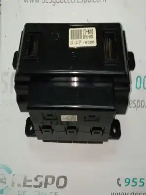 Second-hand car spare part multifunction display for kia cee´d 1.6 crdi cat oem iam references 957101h100  