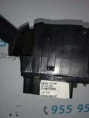 Pezzo di ricambio per auto di seconda mano comando pulito per renault clio iv expression riferimenti oem iam 255675914r  