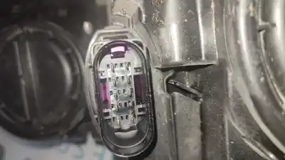 Pezzo di ricambio per auto di seconda mano Faro Anteriore Sinistro per SKODA OCTAVIA III COMBI (5E5, 5E6) 1.6 TDI Riferimenti OEM IAM 5E1941015C  