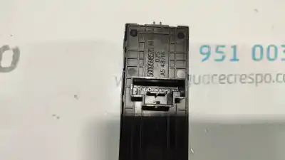 Pezzo di ricambio per auto di seconda mano INTERRUTTORE ALZACRISTALLI ANTERIORE SINISTRO per VOLKSWAGEN PASSAT B8 (3G2, CB2)  Riferimenti OEM IAM 5G0959857D  