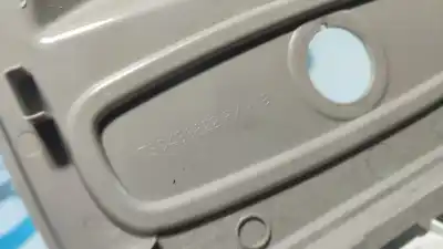 Автозапчастина б/у внутрішне світло для RENAULT CLIO IV (BH_) 1.5 DCI 75 Посилання на OEM IAM 739486822R  