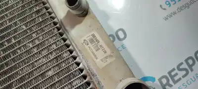 Pezzo di ricambio per auto di seconda mano radiatore d acqua per land rover range rover (lm) 3.0 td6 riferimenti oem iam pcc000840  