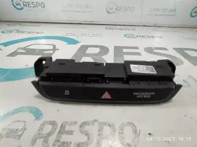 Peça sobressalente para automóvel em segunda mão interruptor 4 piscas - emergência por kia ceed (cd) 1.6 crdi 136 referências oem iam 93600j7000wk  
