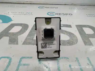 Second-hand car spare part RIGHT FRONT POWER WINDOW SWITCH for KIA CEED (CD)  OEM IAM references 93575J7000  